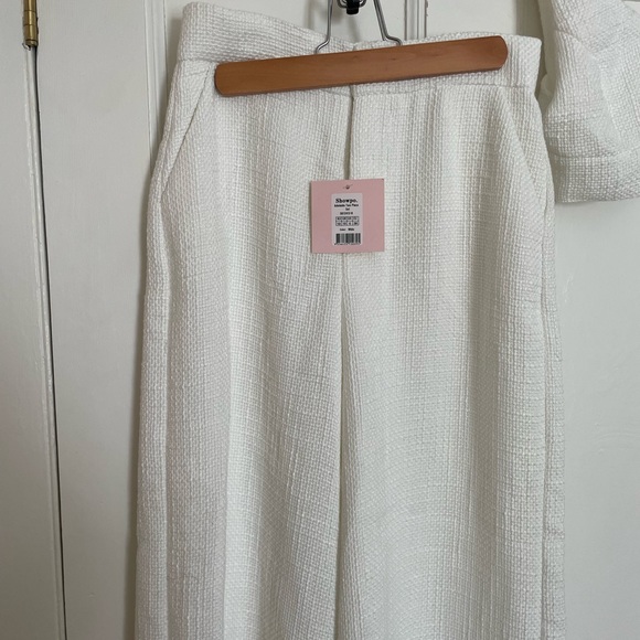 ADELAIDE TWO PIECE WIDE LEG SET IN WHITE
SHOWPO - Picture 6 of 7